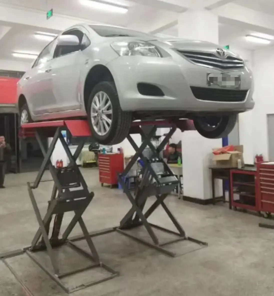 TLTG635A 3500 كجم رافعة السيارة المقصية الهيدروليكية #5