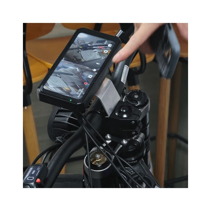 

GPS 1080P Large Screen Carplay