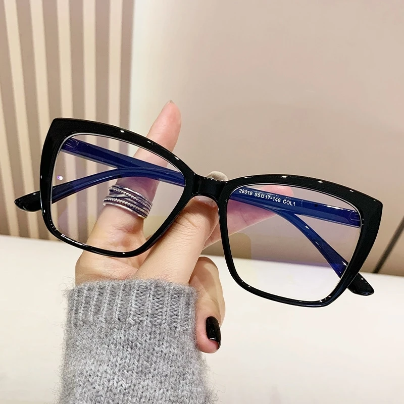 

Fashion new European and American trend anti-blue square glasses personality retro simple men and women eyeglasses frame