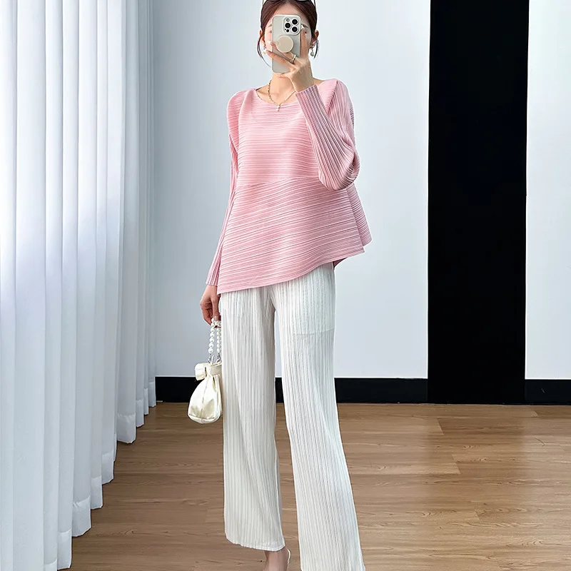 

Solid Colour Long-sleeved Round Neck Loose Simple Top Pleated Casual Hundred Nine Women's Pants Two-piece Set Miyake Summer New