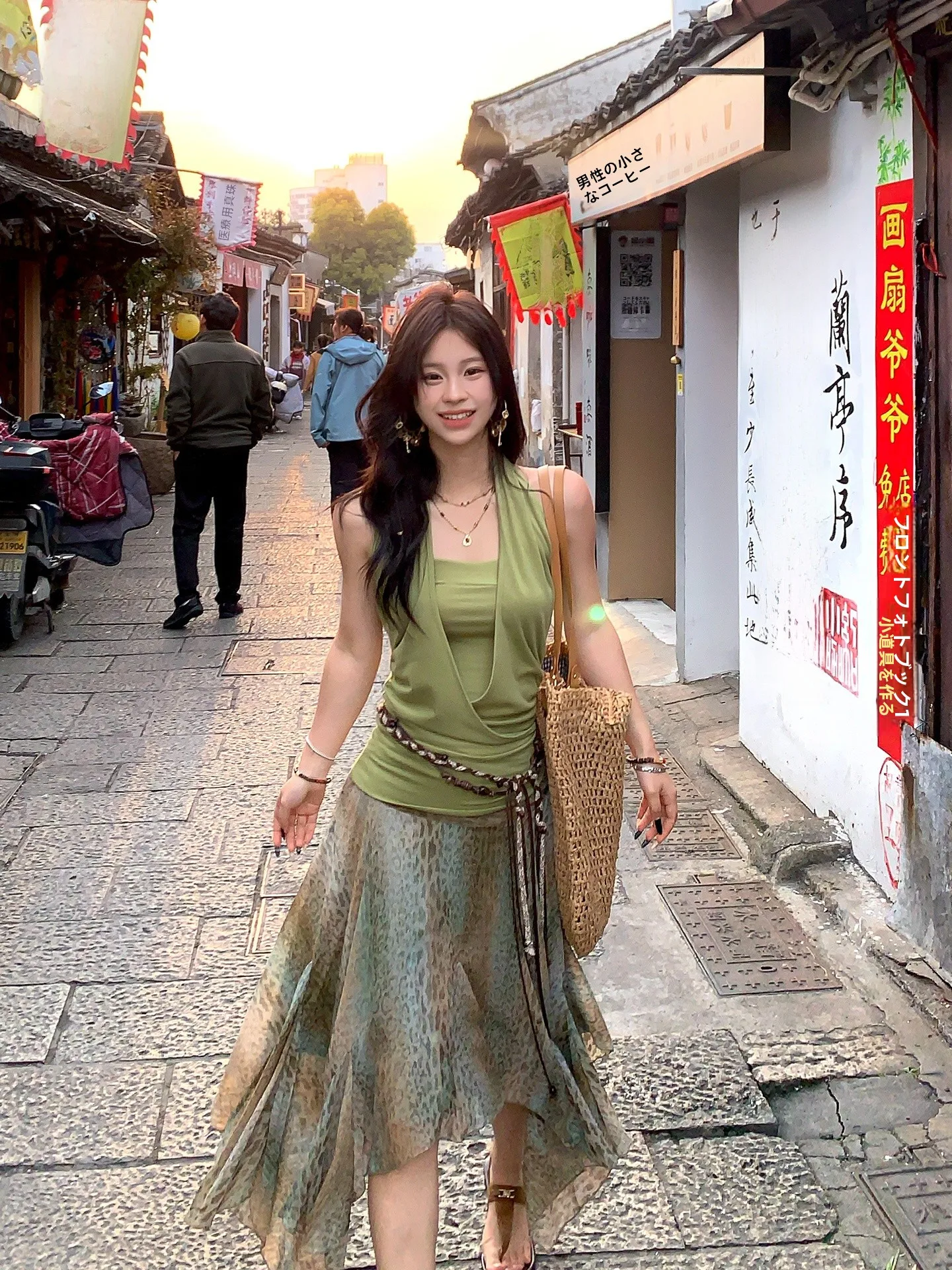 

Adan Summer 2026 Floral Print Asymmetrical Midi Skirt Women's Vintage Half-length Skirt Midi-length Skirt Floral Skirt