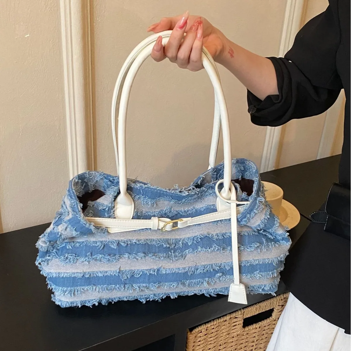 

Denim Underarm Bag 2026 Spring Summer - Large Capacity Shoulder Tote， Casual Everyday Purse for Women Work Commute