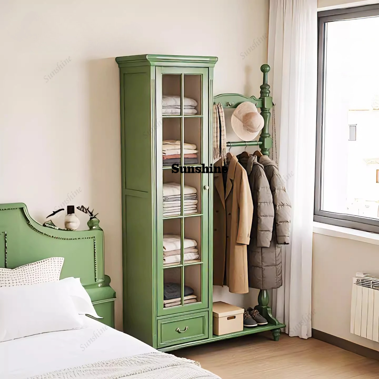 

American retro pure solid wood hanger floor-to-ceiling small apartment against the wall bedroom coat rack