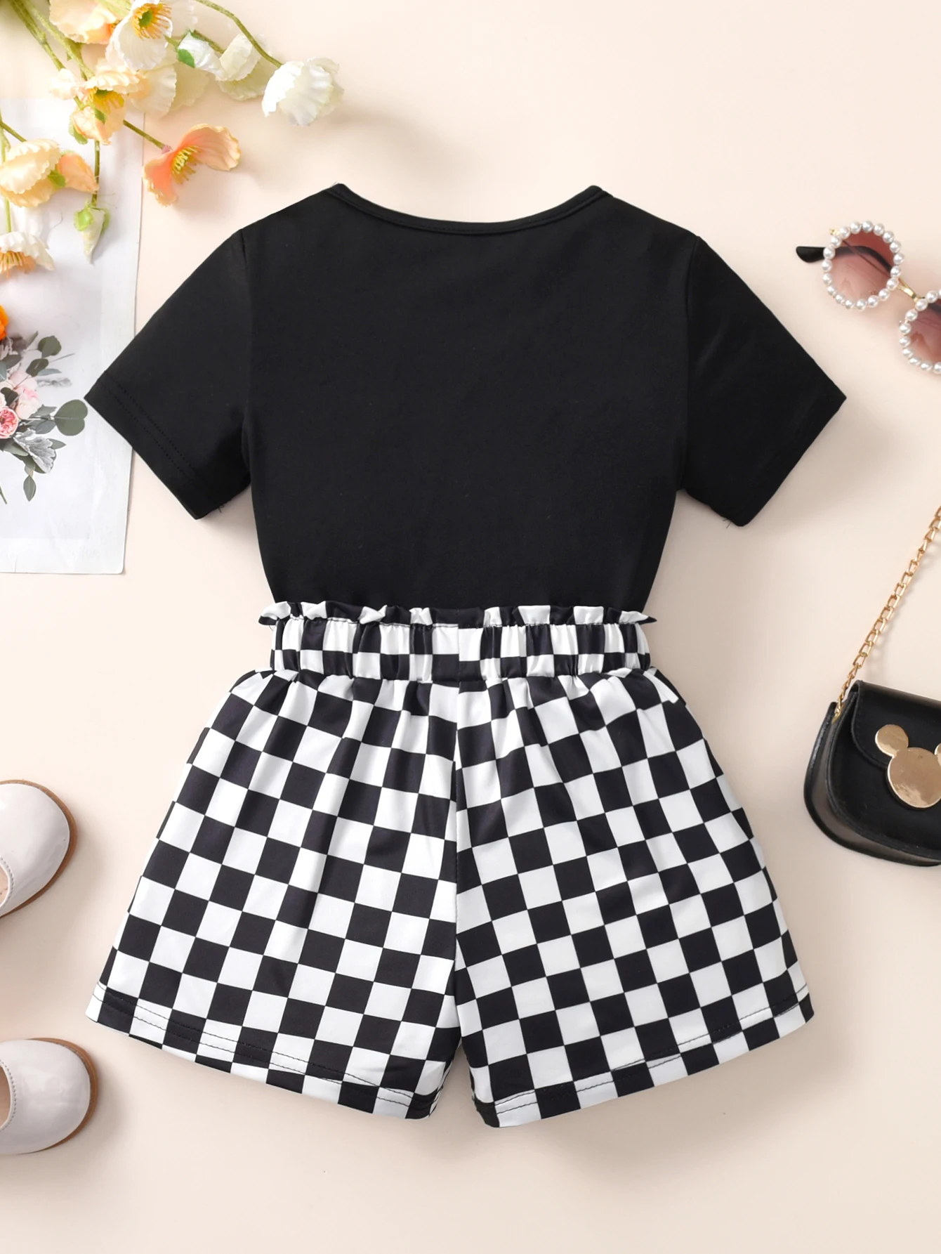 Girls' Summer Set Two-Piece Children'S Black Cropped Top And Plaid Shorts Kids Daily Leisure Clothes Suitable For Outdoor Wear