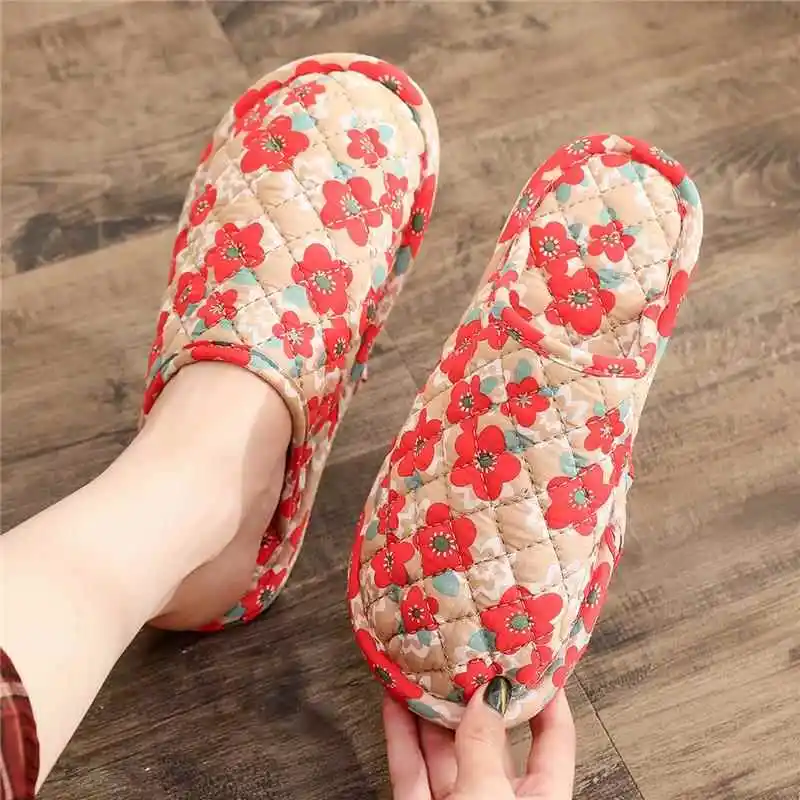 

Женские весенне-осенние хлопковые тапочки для дома с мягкой подошвой для деревянных полов, бесшумные, мужская корейская версия, закрытые.