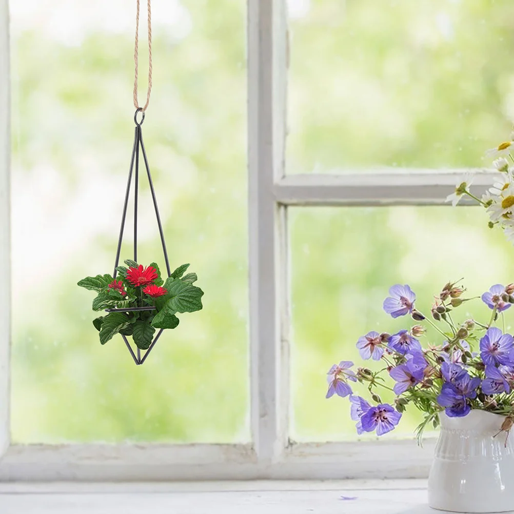 

2Pcs Iron Hanging Air Plant Holders Geometric Decorative Planters for Home Wall Shelf Desktop Plant Hanger Display