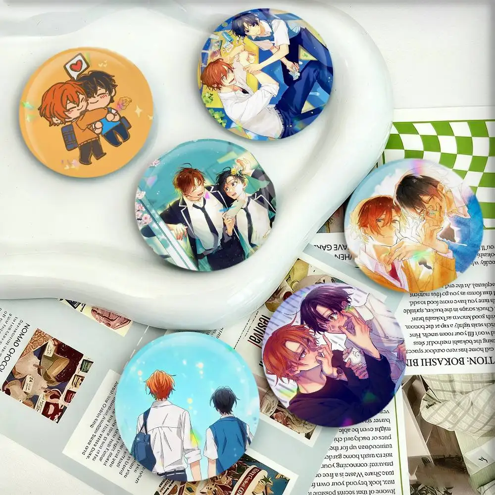 

Sasaki to Miyano BL Badges 25 32 44 58 75 mm Round Fans Collect Friends Gifts Brooch Souvenir