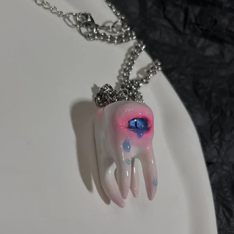 3016 Creative Handmade Crying Teeth Clay Necklace Dark Cthulhu Style Decoration Halloween Artwork Customized Birthday Gift