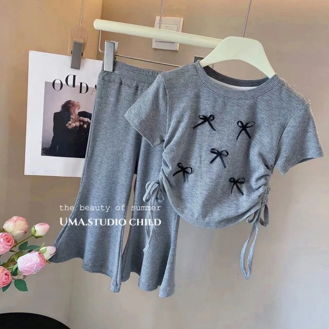 Girls Fashion Outfit Set, Cute Bow Embellished Short Sleeve Top, Slim-fit Flared Pants, Stylish Casual Summer Clothing for Kids