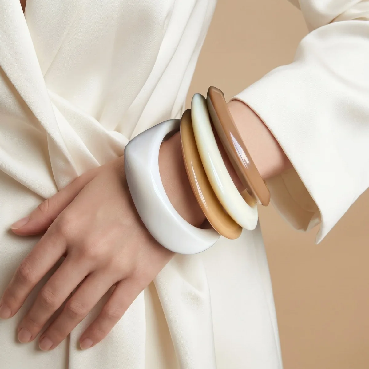 4Pcs/set Y2K Style Fashion Beige Brown Resin Bracelets Set Irregular Different Sized Bangle Minimalist Charms Jewelry for Women