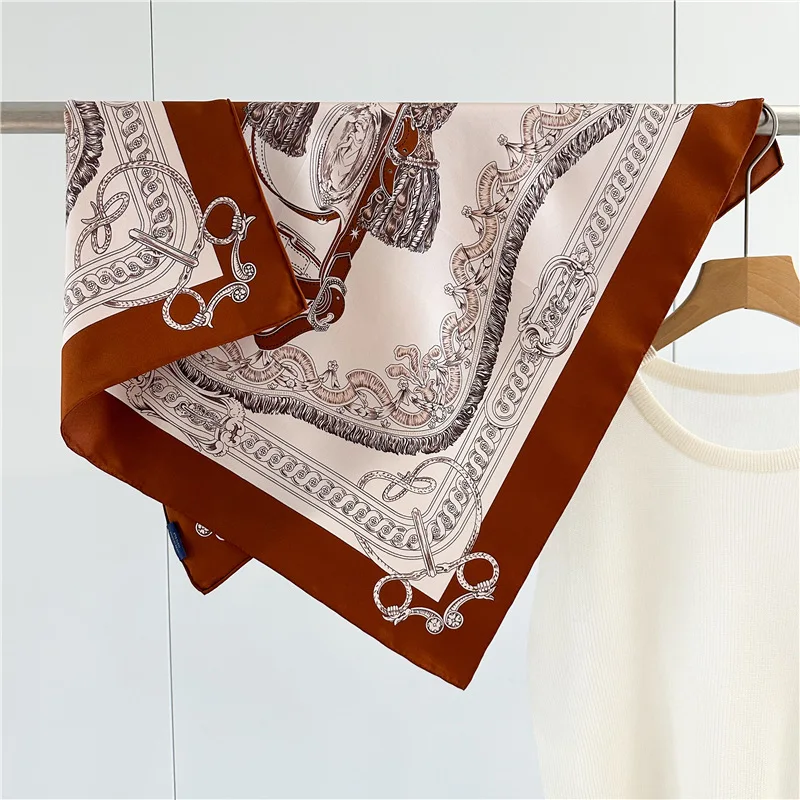 

Two Sided Print 16MM Twill Silk Scarf Women Rolling Edges Shawl Bandanas Hair Neck Accessories Women Foulard 65cm