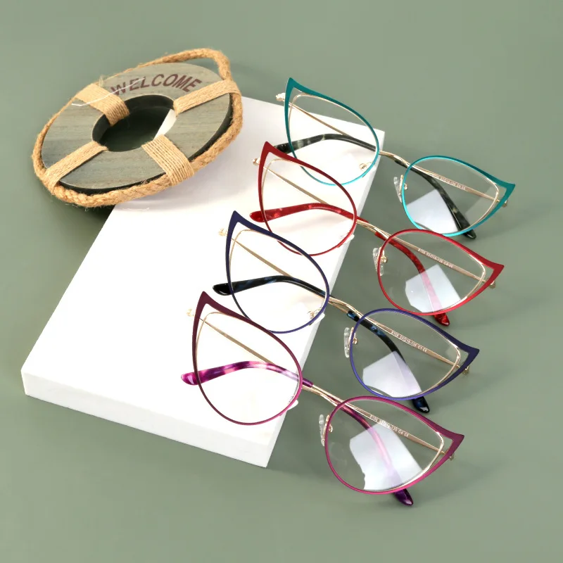 Women Golden Cateye Thin frame Reading glasses Leightweight UV400 Reader +75 +125 +150 +250 +500 +600 Presbyopia Eyewear