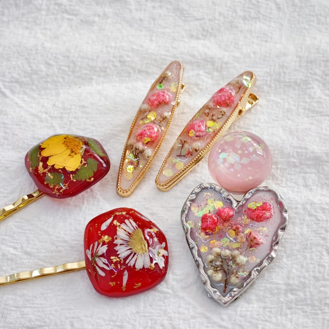 3244 Wholesale Dried Flower Hair Clips Duckbill Clips Creative Christmas Birthday Gifts Bangs Clips Hair Exquisite Accessories
