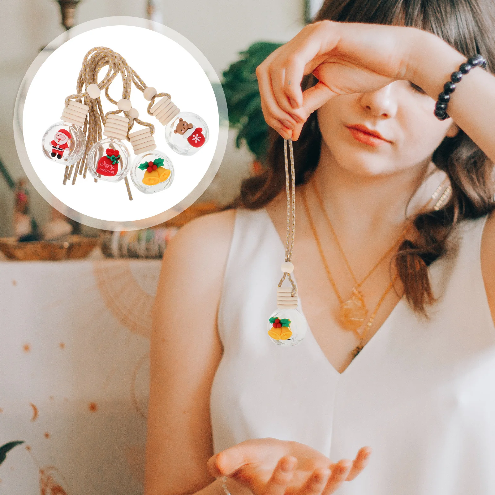 

4Pcs Hanging Car Air Freshener Bottle Christmas Cartoon Car Design Empty Glass Perfume Diffuser Bottles Refillable Aroma