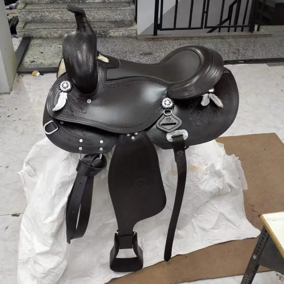 Imported Leather Saddle, Handcrafted Carved Cowhide, Premium Equestrian Equipment, Durable Riding Gear