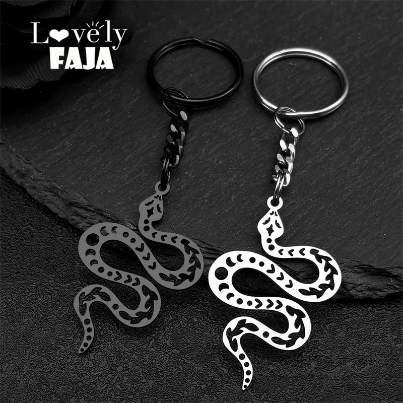 

Witchcraft Hollow Snake Stainless Steel Heart Key Chains Women Men Silver Color Witch Star Triple Moon Gothic Key Rings Jewelry