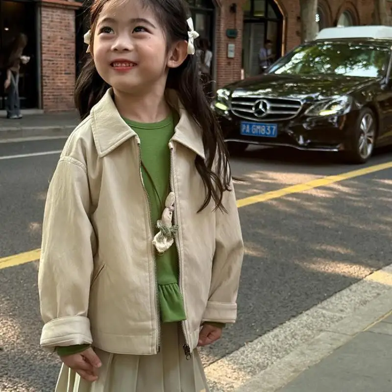 

Новинка осени 2024, детское пальто из искусственной кожи с длинными рукавами, модная кожаная куртка для девочек, однотонная куртка на молнии с лацканами для мальчиков, детская одежда