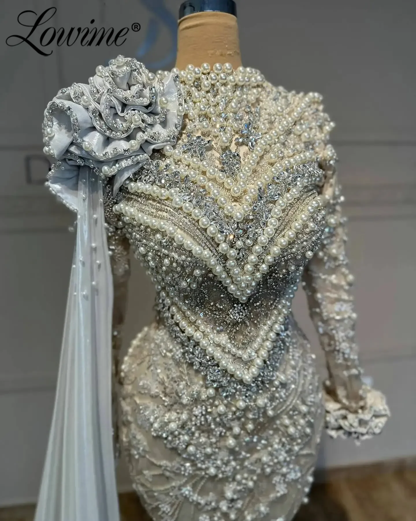 

Heavy Beading Muslim Evening Dresses Long Sleeve Arabic Dubai Wedding Party Dress Customized Exquisite Crystal Pearls Prom Gowns