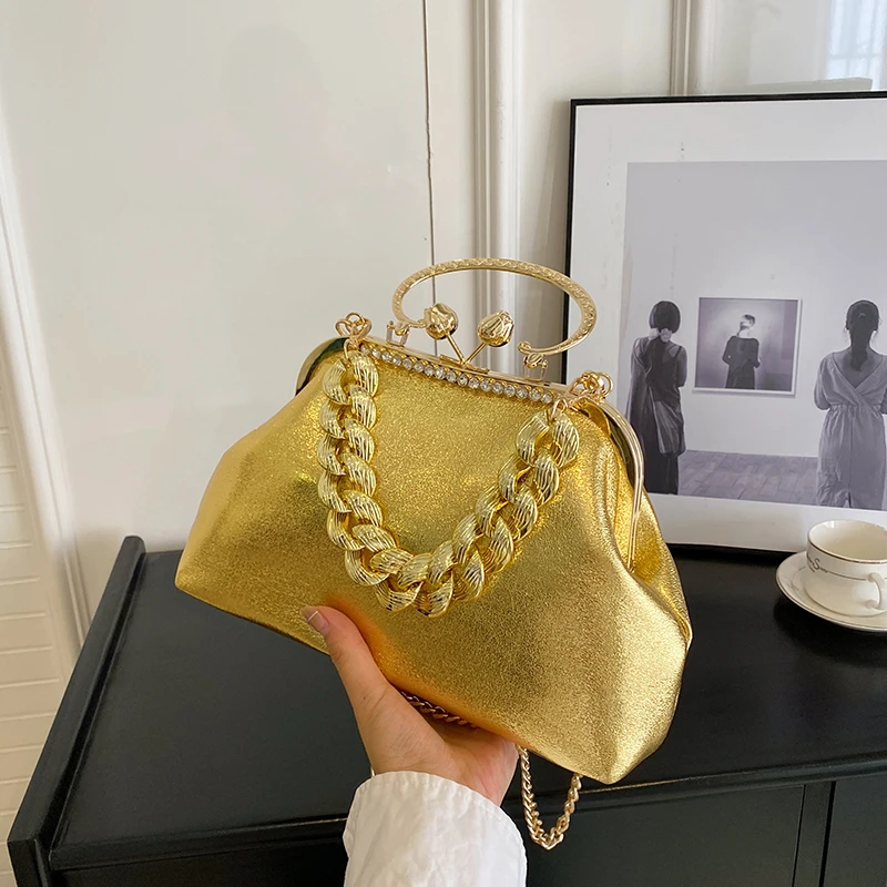 حقيبة كتف Crossbody للنساء ، محفظة بقفل بمشبك ، علامة تجارية مميزة ، حقيبة يد مصممة ، أخضر ، ذهبي ، فضي ، أسود ، قهوة ، شتاء ، 2023