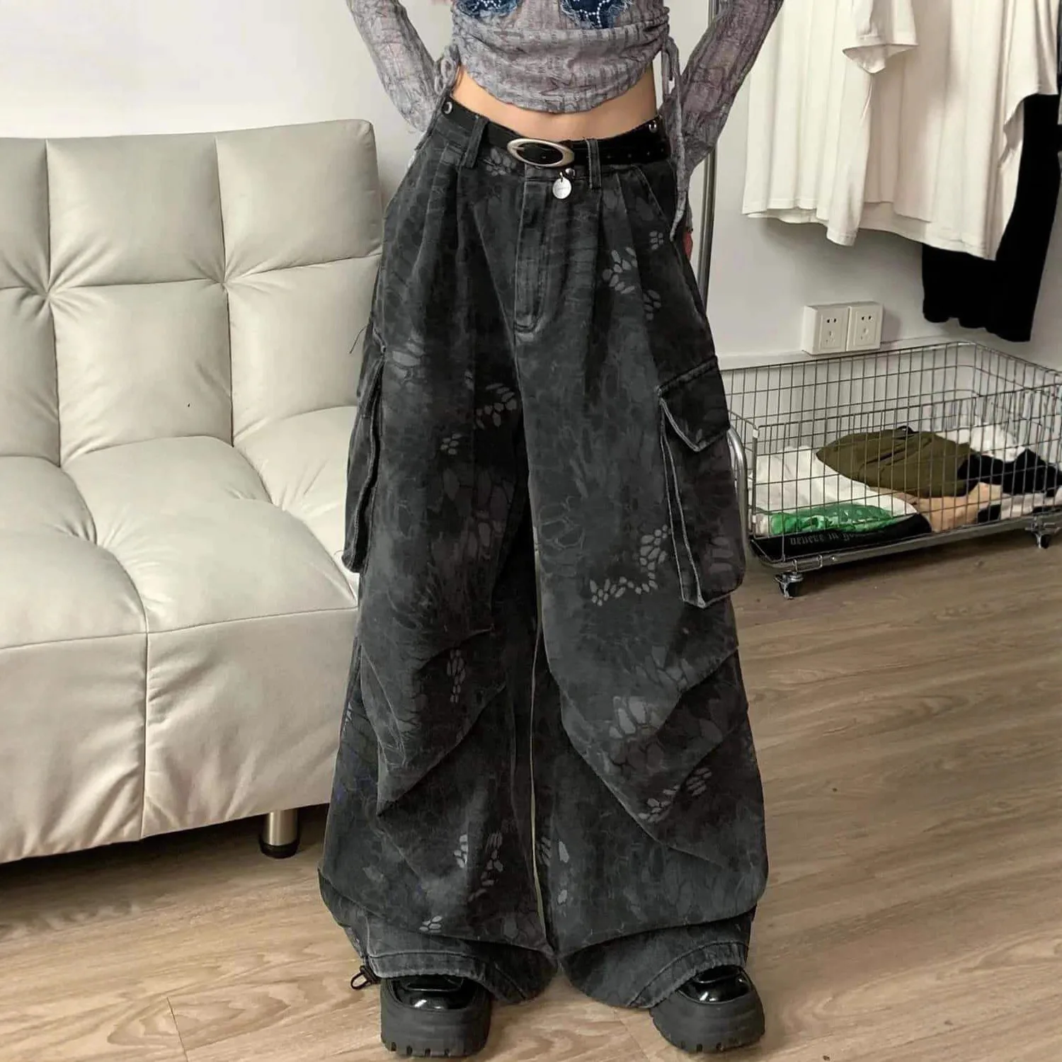 

2026 Loose Straight Wide Legs Washed Retro Camouflage Tooling Jeans Women