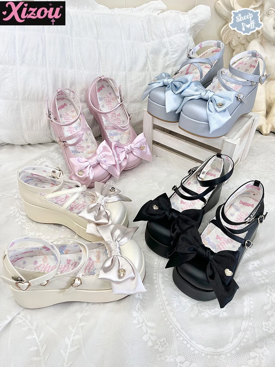 

Kawaii, оригинальные атласные туфли в стиле Лолиты с бантом Love Platform, женские туфли-маффины, милые женские туфли Мэри Джейн с круглой головкой