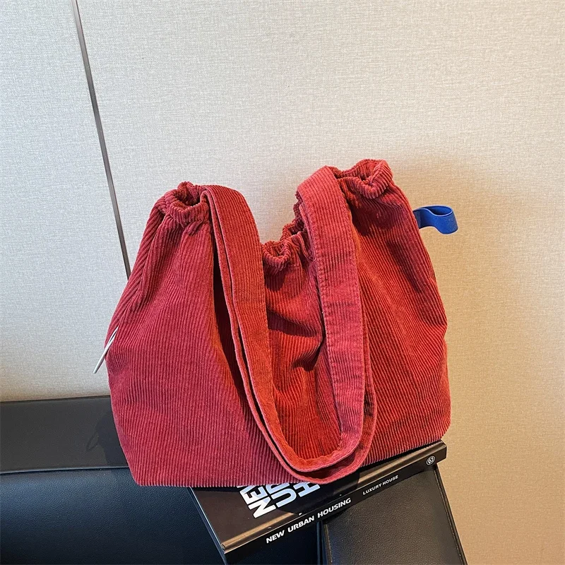 

Large Capacity Drawstring Solid Color Shoulder Bags Corduroy Commute Bags for Women 2025 High Quality Simple Handbags