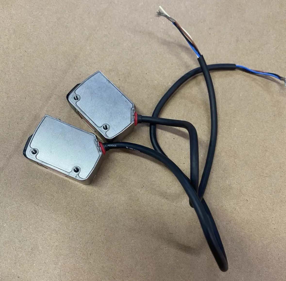 Sensor LR-ZB100N bekas