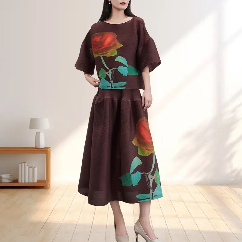 

Женские топы с принтом Miyake, осенняя новая футболка с семью рукавами, свободная эластичная полуюбка большого размера, повседневный комплект из 2 предметов, без морщин