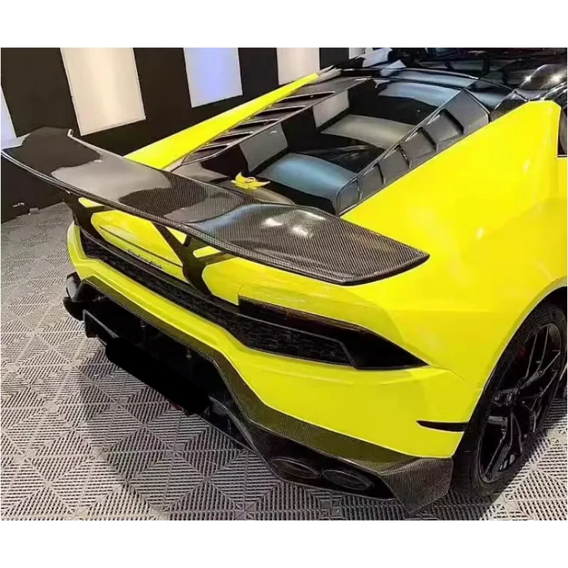 Suitable for Lamborghini LP610 LP580 modified true carbon fiber M model rear spoiler base