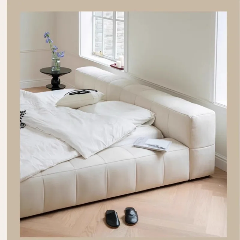 Fabric bed Modern simple double bed French cream wind sugar cube bed Bedroom wabi sabi solid wood master bedroom checkered bed