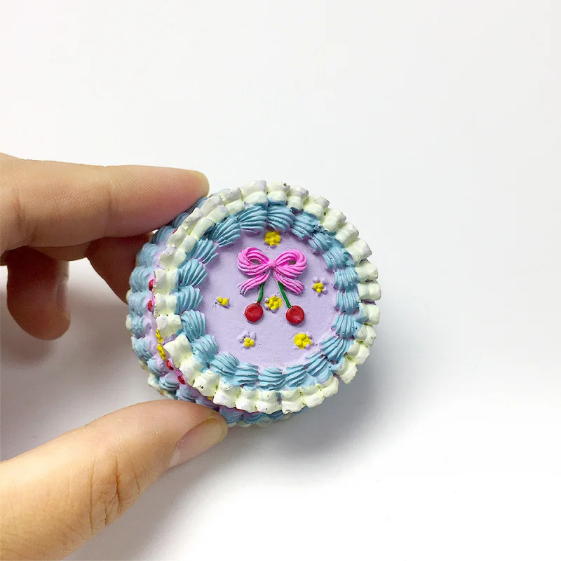 

Creative Simulation Round Cake Cultural and Creative Magnetic Fridge Magnet Travel Souvenir Handicraft Home Decoration Gift