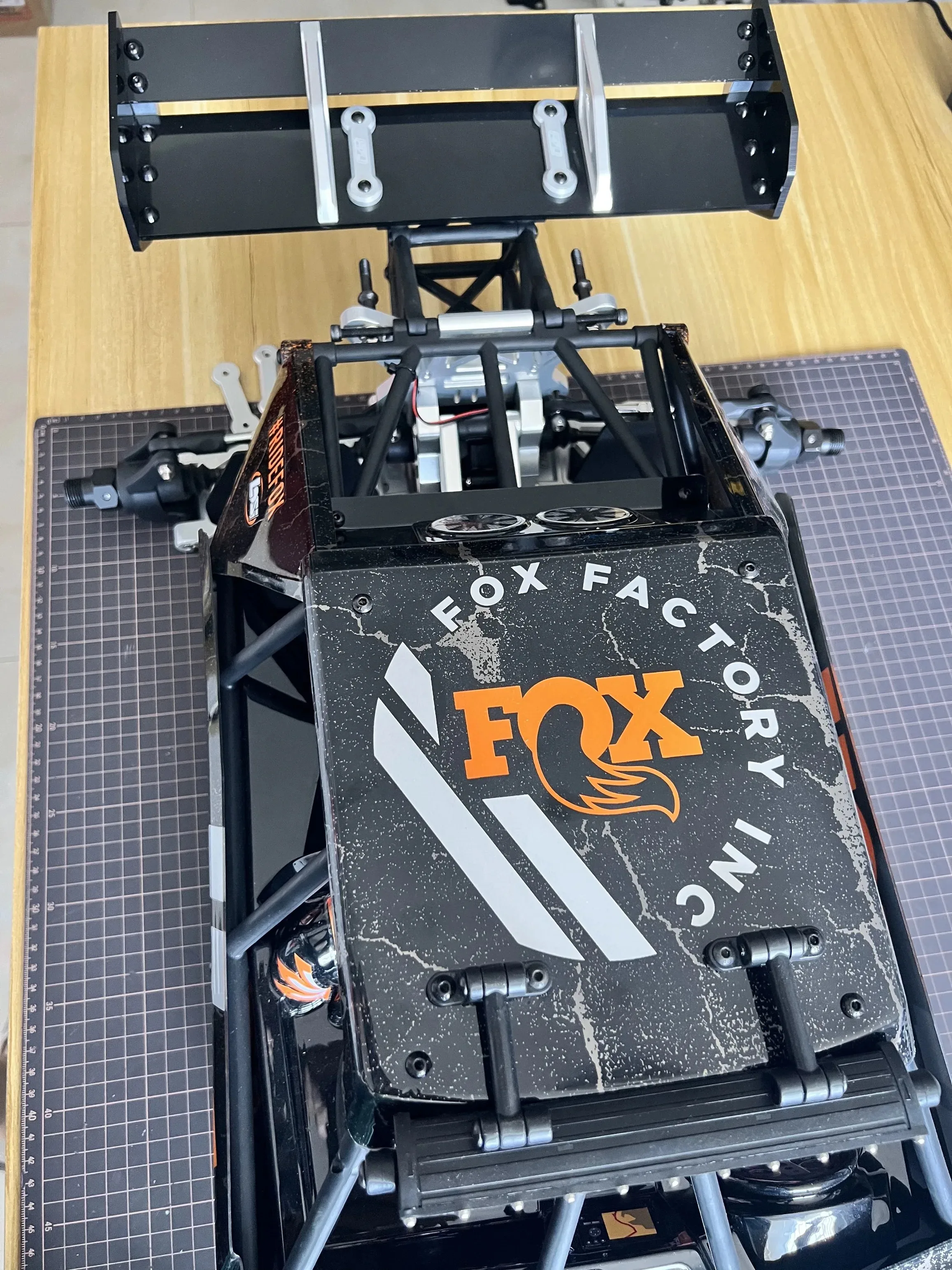 

ADU RACING 7075-t6 AL Carbon Fiber Wing Set For LOSI 1/5 DBXL DBXL-E GAS 2.0