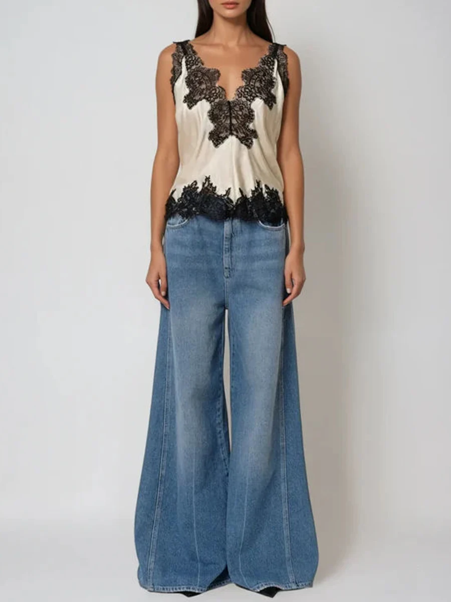 TWOTWINSTYLE Colorblock Slimming Fashion Vest for Women V Neck Sleeveless Patchwork Lace Temperament Tops Female Clothing New