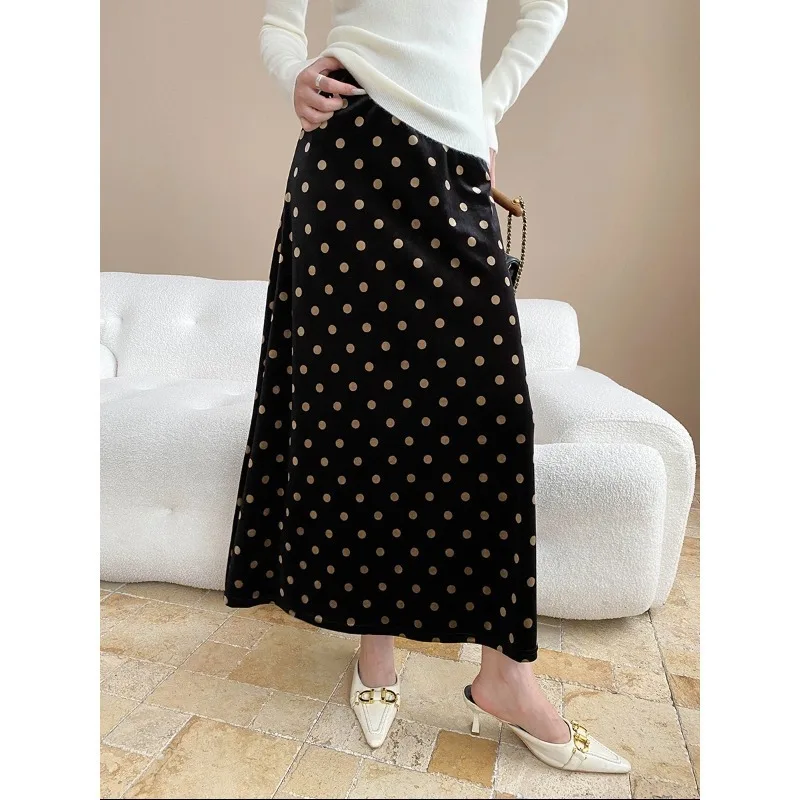 

Elegant Polka Dot High-waisted A-line Velvet Skirt