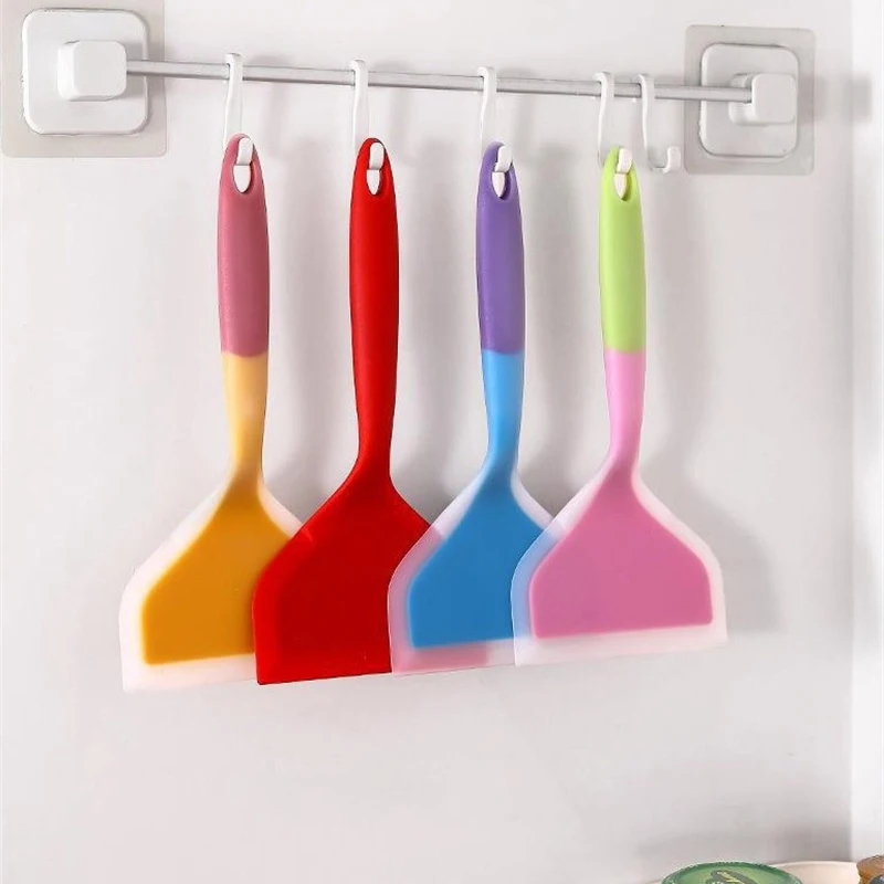 Utensilios de cocina de silicona de Color aleatorio, espátula para carne de res, huevo, raspador de cocina, pala ancha para Pizza, 1 piezas