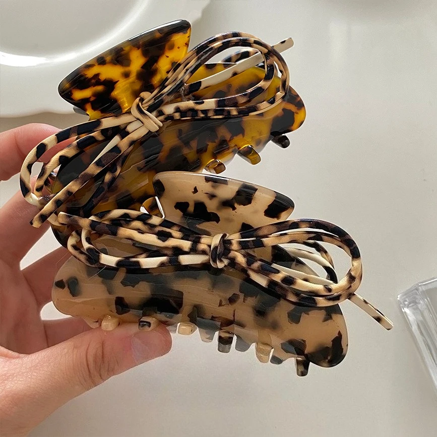 

NEW Autumn and Winter French Leopard Print Bow Hair Claw Acetate Claw Clips Trendy Hair Clips for Woman Girls Hair Accessories