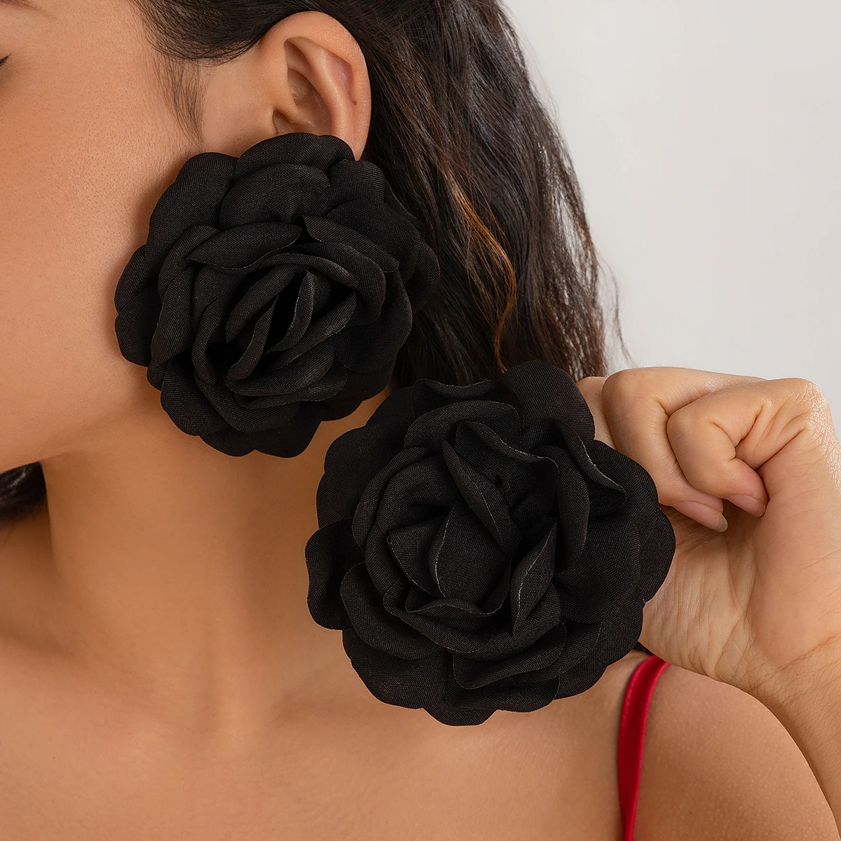 Purui Bohemian große Satin bunte Blume Tropfen Ohrringe übertrieben handgemachte Stoff Rose Ohrringe Frauen Fee Accessoires