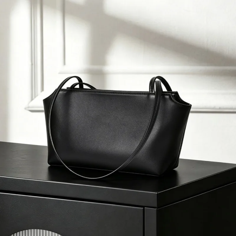 Sophisticated Everyday Work Mini Shoulder Bag for Women Genuine Leather Lambskin Leather Luxury Handbag Portable