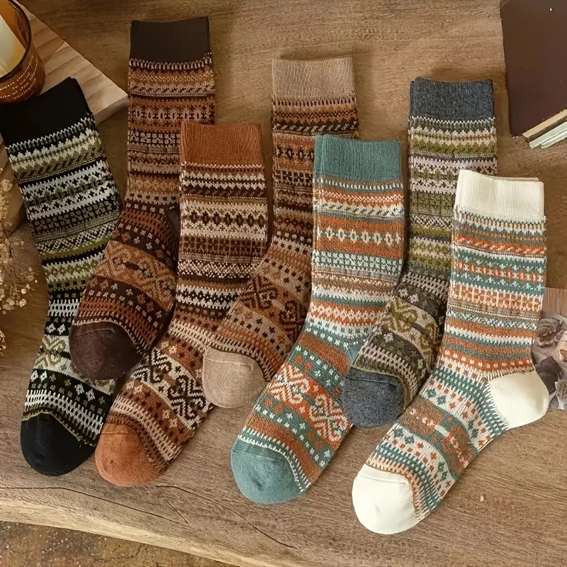 14/7 Random Color Socks for Women, Autumn and Winter Vintage Mid-Calf Long Socks, Ethnic Style Double Long Women's Socks, Ladies' Mid-Calf Socks, Retro Mori Style Slouch Socks, Cold-Resistant and Warm Trendy Mid-Calf Socks