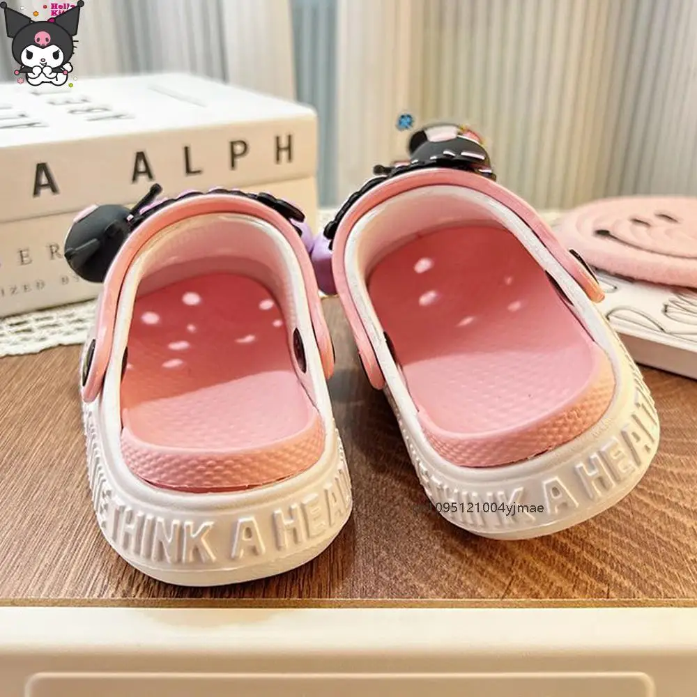 Sanrio sandalias para niña Kawaii Anime Kuromi zapatos para niños accesorios de dibujos animados zapatillas con agujeros antideslizantes ropa exterior regalo de verano para niñas