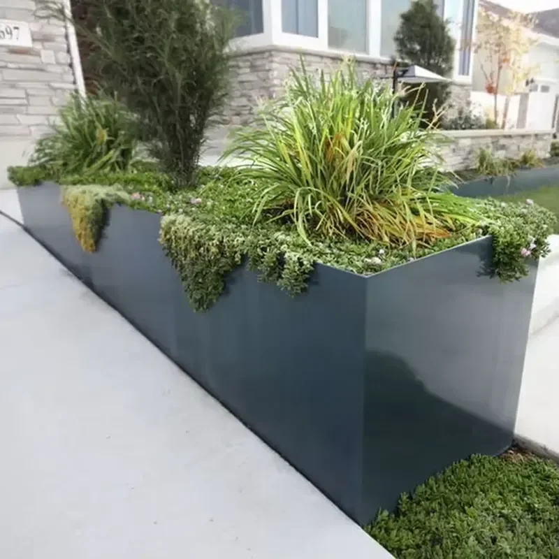 for Durable Outdoor Metal Garden Pots Minimalist Design Ornamental Iron Flower Planters Floor Usage Powder Coated Outdoor