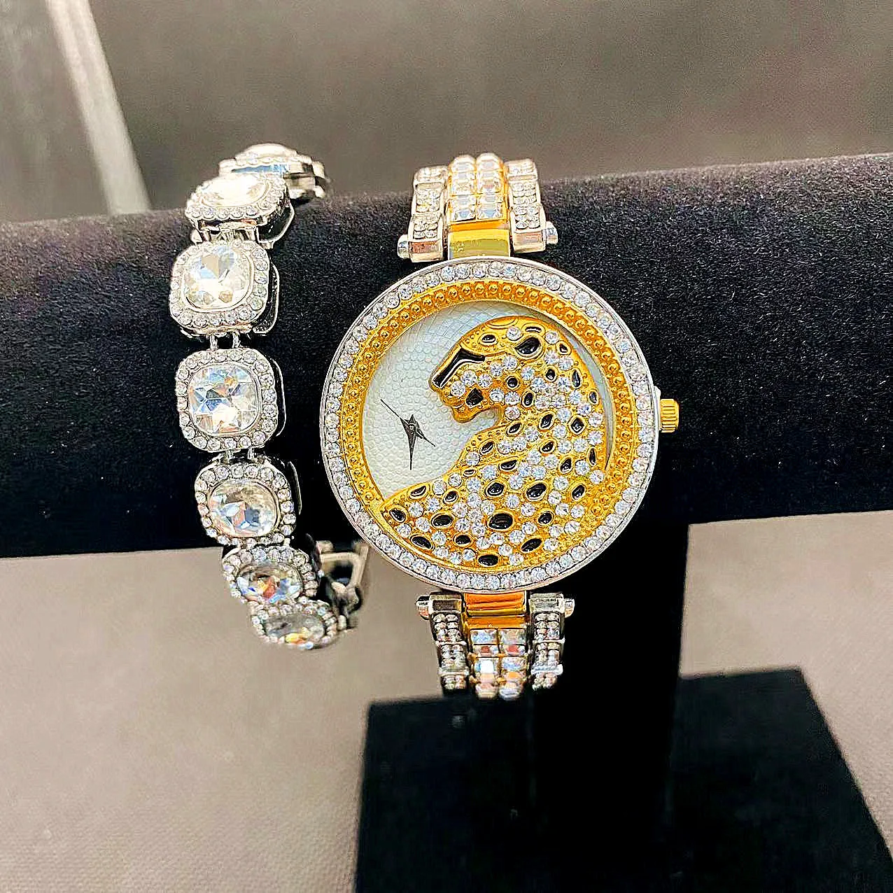 2 sztuk Iced Out zegarek dla kobiet Bling Bling bransoletka Leopard moda zegarek luksusowe diaround zegarki kobiety biżuteria Reloj De Mujer