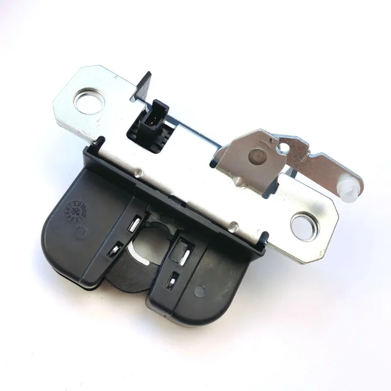 

6Q6 827 505 E 6Q6827505E DLM0110 Bootlid Tailgate Rear Trunk Lock Latch For VW Polo 9N3 9N Hatchback 2002-2008