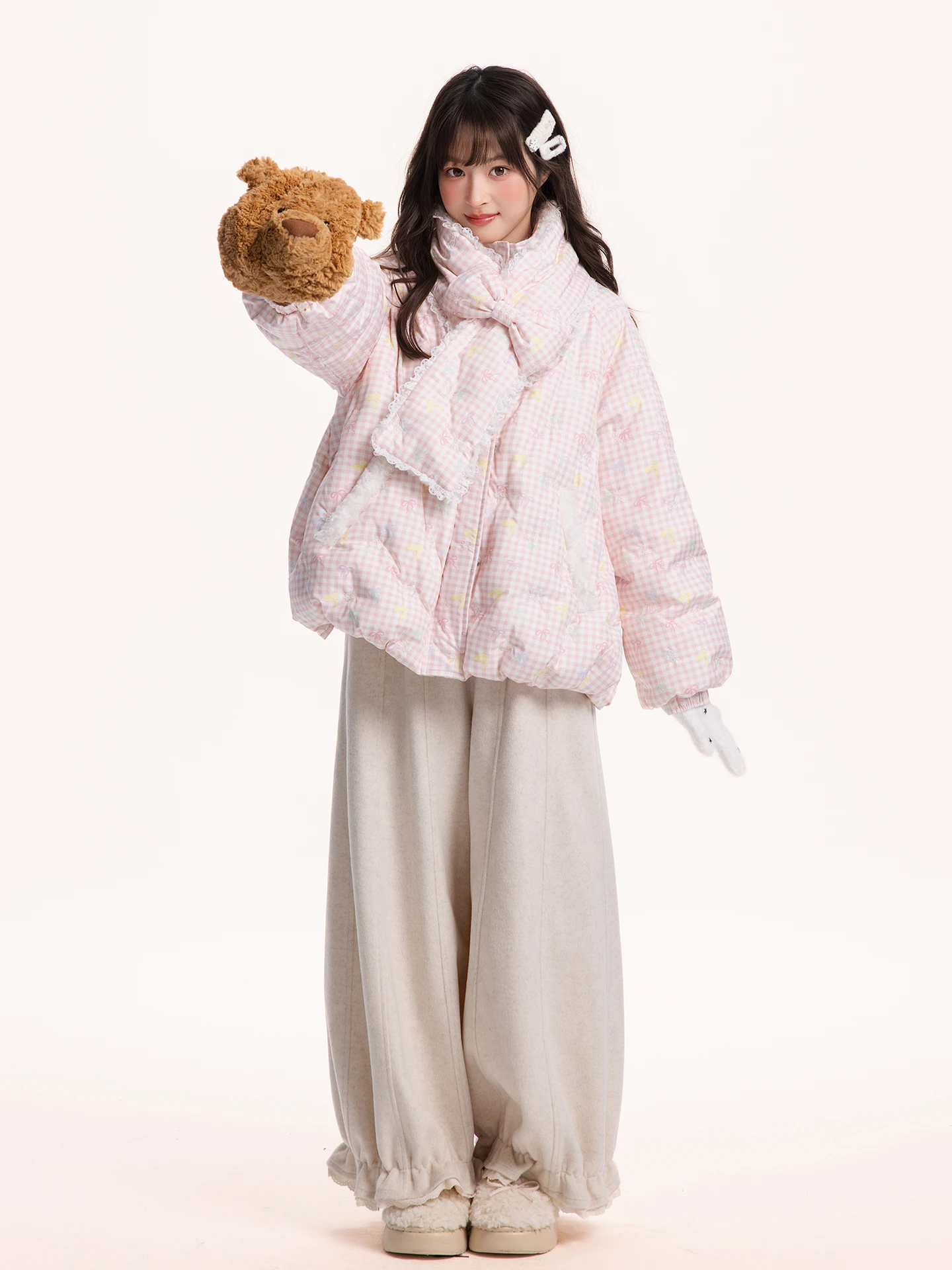 

Новая женская пуховая куртка Sweet Fiort Pink с вышивкой, зима 2025, маленький размер, теплая, пушистая, с завязками, с высокой талией