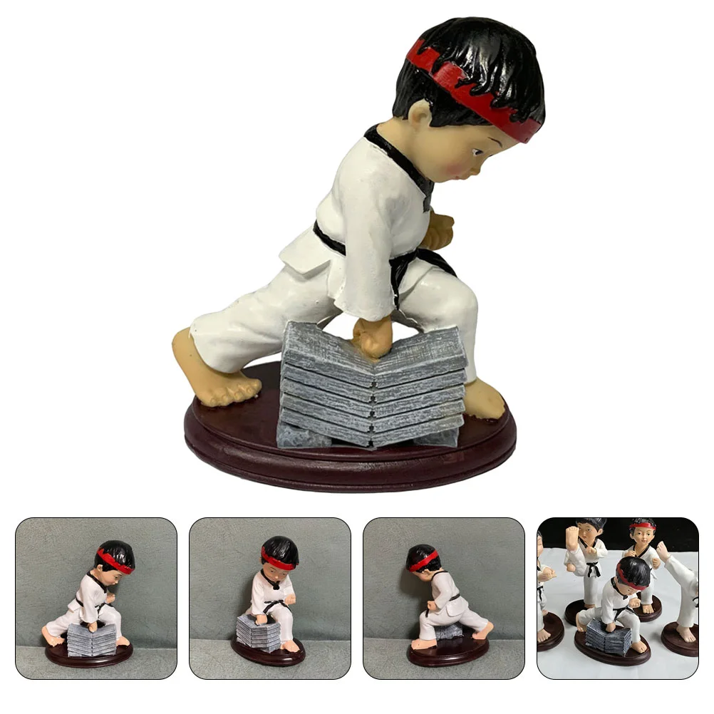 

Resin Cake Decor Ornament Miniature Figurine Adornment Boy with Taekwondo Souvenir