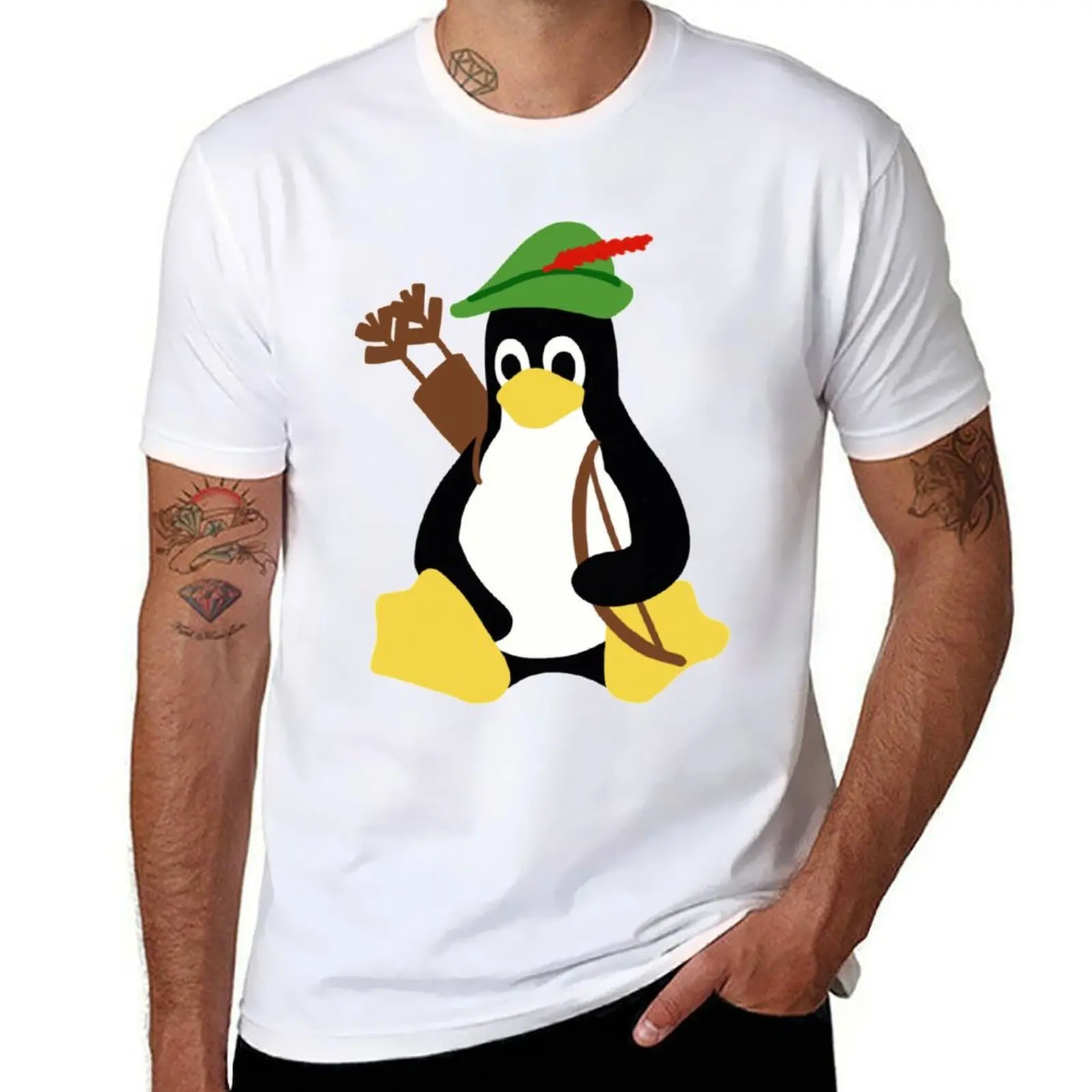 

Robin Tux - Arch Linux Penguin T-Shirt t shirts for man cotton soft men t shirt cotton 100% T-Shirt