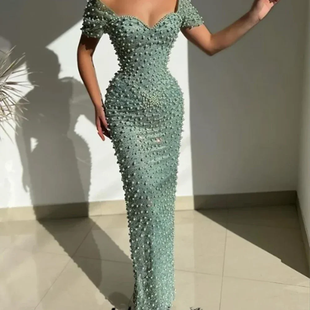 

Elegant Green Full Pearls Beading Bodycon Prom Dresses Off the Shoulder Short Sleeve Floor Retro Customized