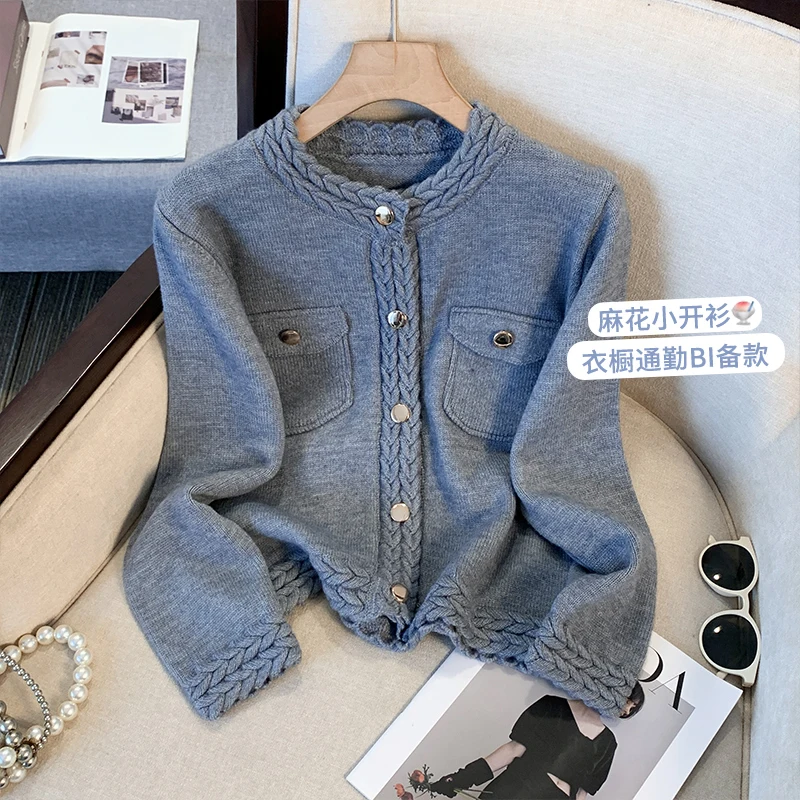 

Winter Women's Round Neck Long Sleeve Sweater Cardigan Y2K French Elegant Aesthetics Fashion Retro Top Sweater Clothing 2025 New