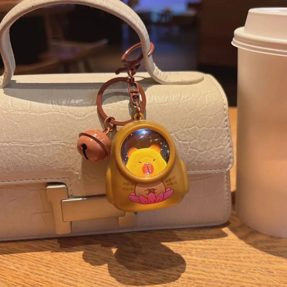 Забавный брелок с капибарой Капибалы, космическая капсула, мультяшный светящийся брелок со светящимся подвесным аксессуаром, подарок