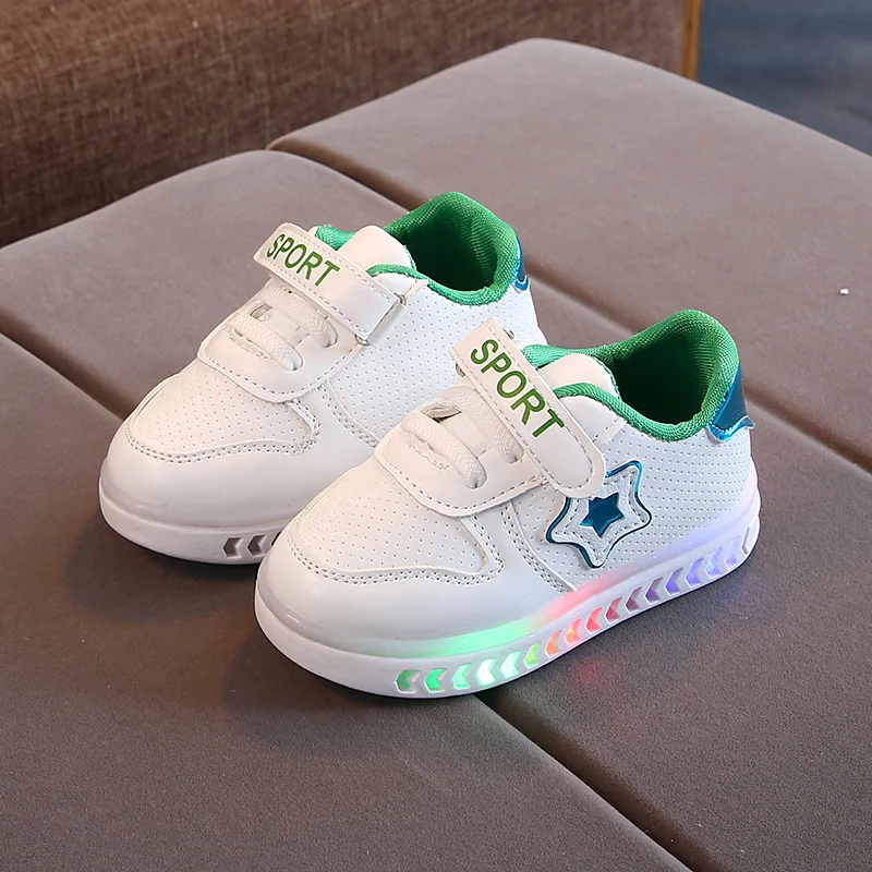 Little Kids Fashion LED Bright Sneakers Sneakers luminose per bambini bambini scarpe leggere incandescenti traspiranti scarpe Casual per ragazze